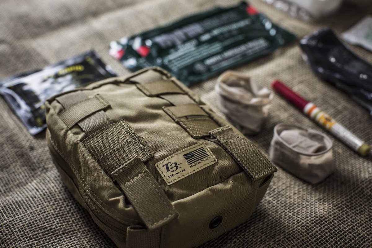 T3Gear's tweet photo. Whats in your med bag?
📷 @ nowthatsflash
#T3gear #medic #medpouch https://t.co/5YHbQA16gy