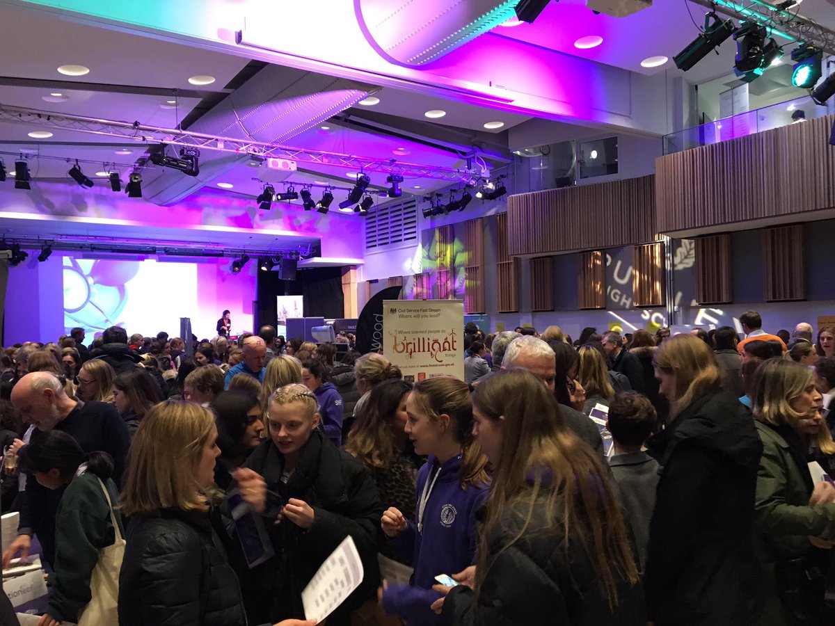 SLongstaff's tweet photo. What a week and it’s only Wednesday. What with a day for students & staff on the science of learning (so useful), followed by the most phenomenal Careers Fair, followed by record Oxbridge offers. Wow. I love this school. @putneyhigh #amazingcommunity #feelingTheBuzz https://t.co/HtTigk65Li