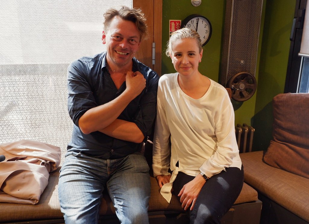 royalcourt's tweet image. Before the next one lands tomorrow morning, catch up with last week's episode of our #PlaywrightsPodcast with host Simon Stephens in conversation with Laura Wade.

Available via iTunes and on our website: bit.ly/2TTivqo
