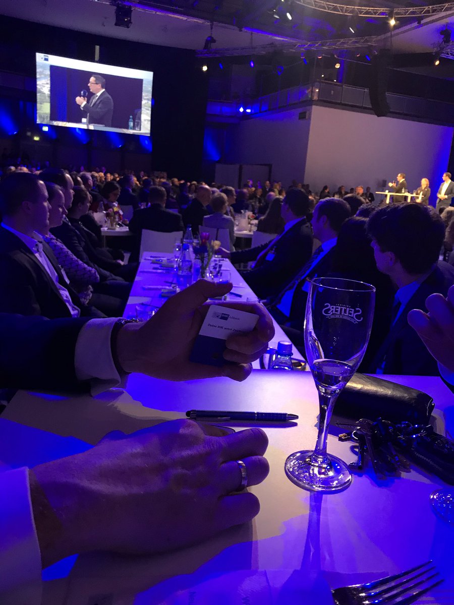 Die Junioren vertreten stolz die junge Wirtschaft 💪🏻