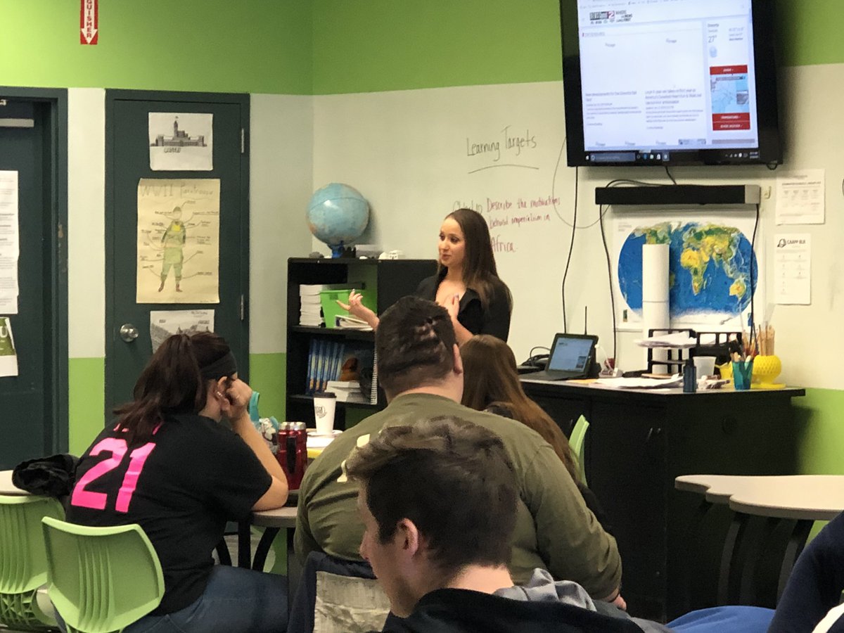 brockcarpre's tweet photo. @MarcBarraco9 and @cmarshallnews speak with @ValleyPTECH students this morning about careers in politics and broadcasting! #careerawareness https://t.co/4myuZVcKis