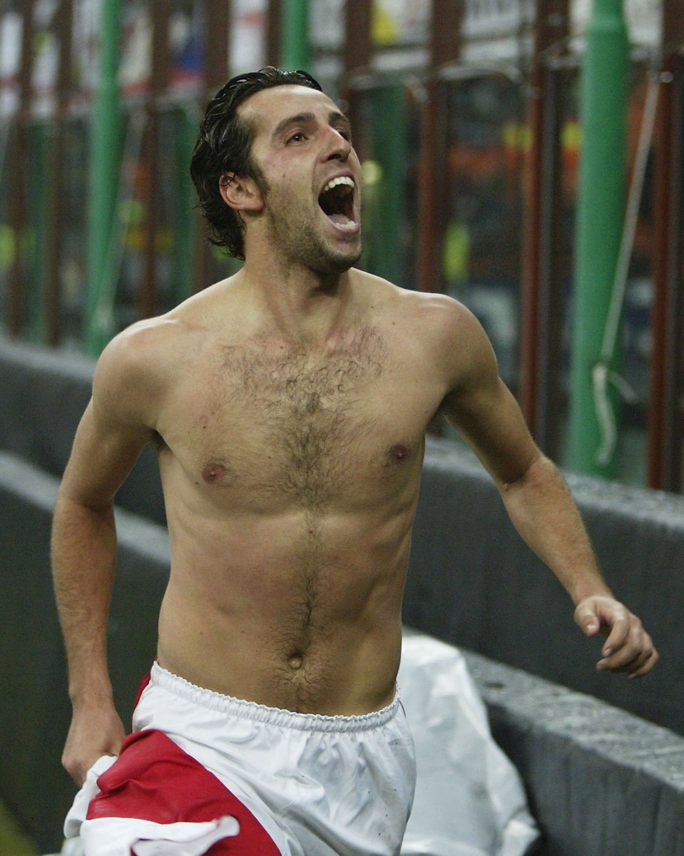 #OnThisDay in 2001, Arsenal signed Brazilian midfielder Edu - an 'Invincible' πͺ
Premier League ππ
FA Cup ππ π
#UEL