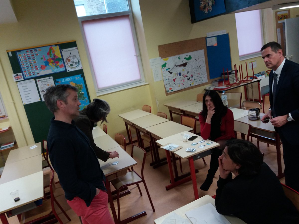 YannDuChaffaut's tweet photo. #BriocheNumérique ce mercredi dans la petite école de Saint-Helen aux environs de Dinan... Présentation de la coopérative numérique et échanges autour du numérique pédagogique notamment sur #Dodoc #ENTbox #MirageMake ...
@interactik @resentice @CPN22 @dynamo2268 @YonLRho https://t.co/IX5CI6NQhY
