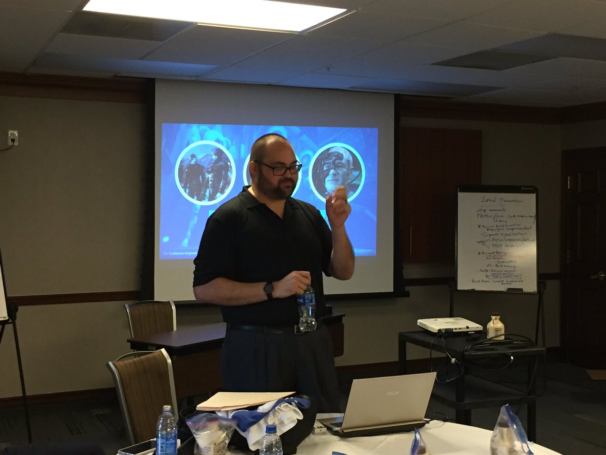 Chris is rocking the marketing presentation this morning for 321 Gang’s meet up! Star Trek references, oh yeah...