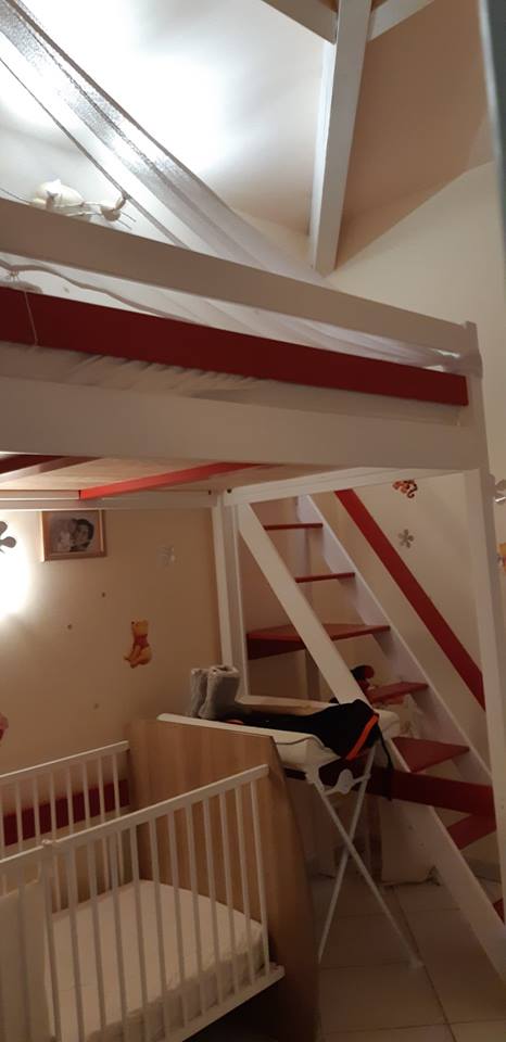 Abcmeubles's tweet image. Milieu de semaine, c'est le moment de prendre de la hauteur ! 
Et pour cela nous avons la #PhotoClient parfaite ...
Notre #mezzanine Sylvia semble parfaitement avoir trouvé sa place dans cette chambre de petite fille❣️
Merci à notre client pour cette jolie photo. 😉