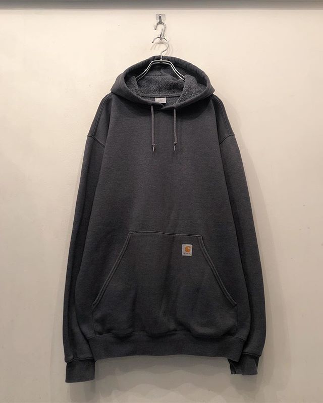 【Carhartt】
hooded design cotton parka
¥7300+tax
使い勝手最強のヘビロテアイテム。
サイズ感もまた最高。
#vintage #原宿 #下北沢#古着 #洋服 #衣類#mode #style #harajuku #HARAJUKU #root #ROOT #fashion#antique #america #80s #90s #00s http://bit.ly/2RAu2Or