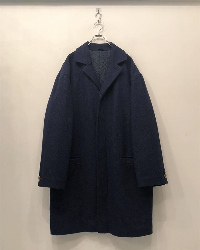 【VERSACE】
angora&wool design nep coat
¥29800+tax
ダークネイビーにカラフルなネップ入り。
ボタンまで装飾がなされたハイクオリティ。
#vintage #原宿 #下北沢#古着 #洋服 #衣類#mode #style #harajuku #HARAJUKU #root #ROOT #fashion#antique #america #80s #90s #00s http://bit.ly/2Cqu8O9