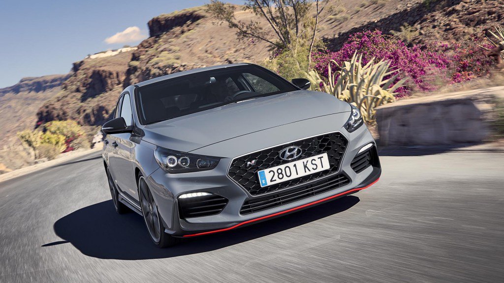 Nissan i30n. N 3 2018. Audi a3 sedan 2018. Audi a3 sedan 2017. Audi rs3 sedan.