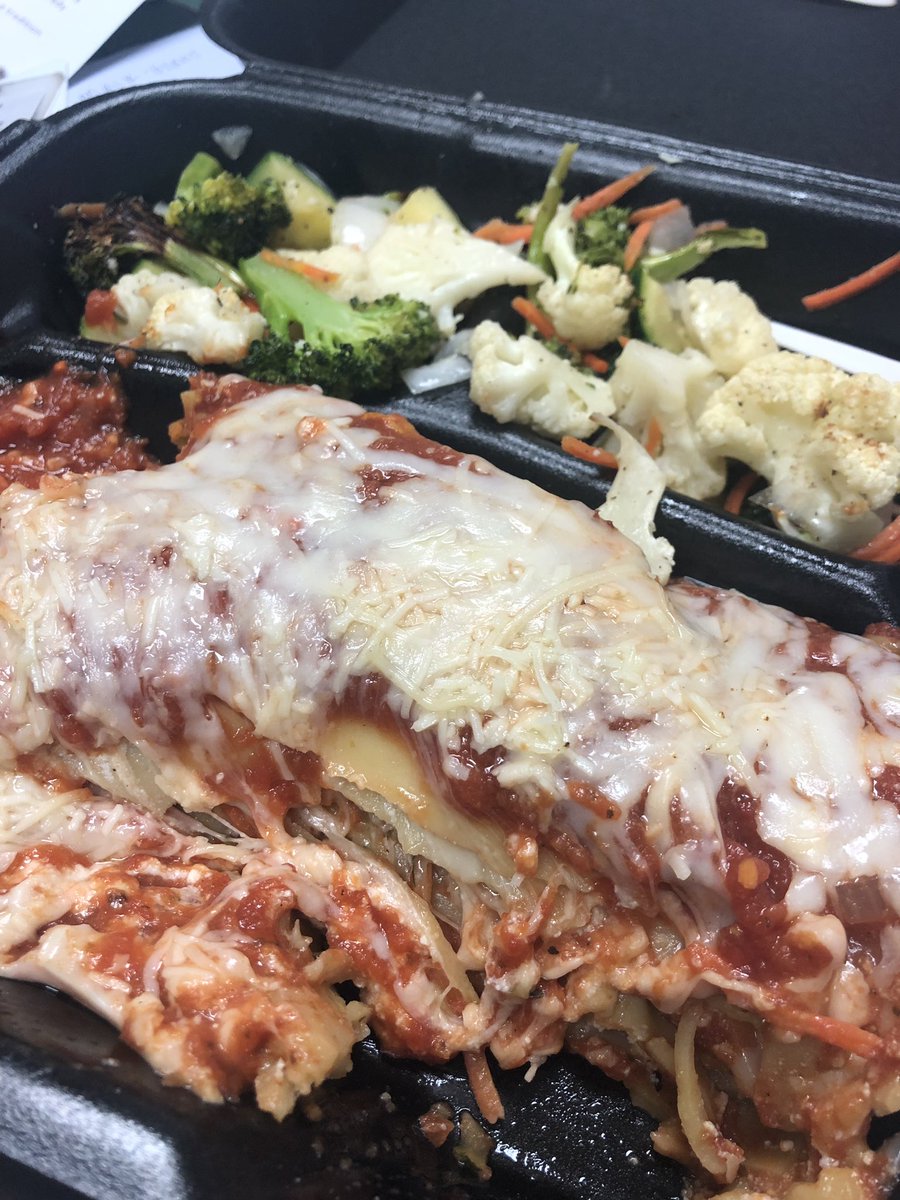 principal_gabbi's tweet photo. Advanced Culinary come through!! @DobsonHigh Culinary takes orders and delivers lunches on Wednesdays and it’s my favorite! Thank you culinary teachers for this opportunity to support your program! #veggielasagna #extrabread #onwednesdaysweEAT https://t.co/EUdhC6j8Dh