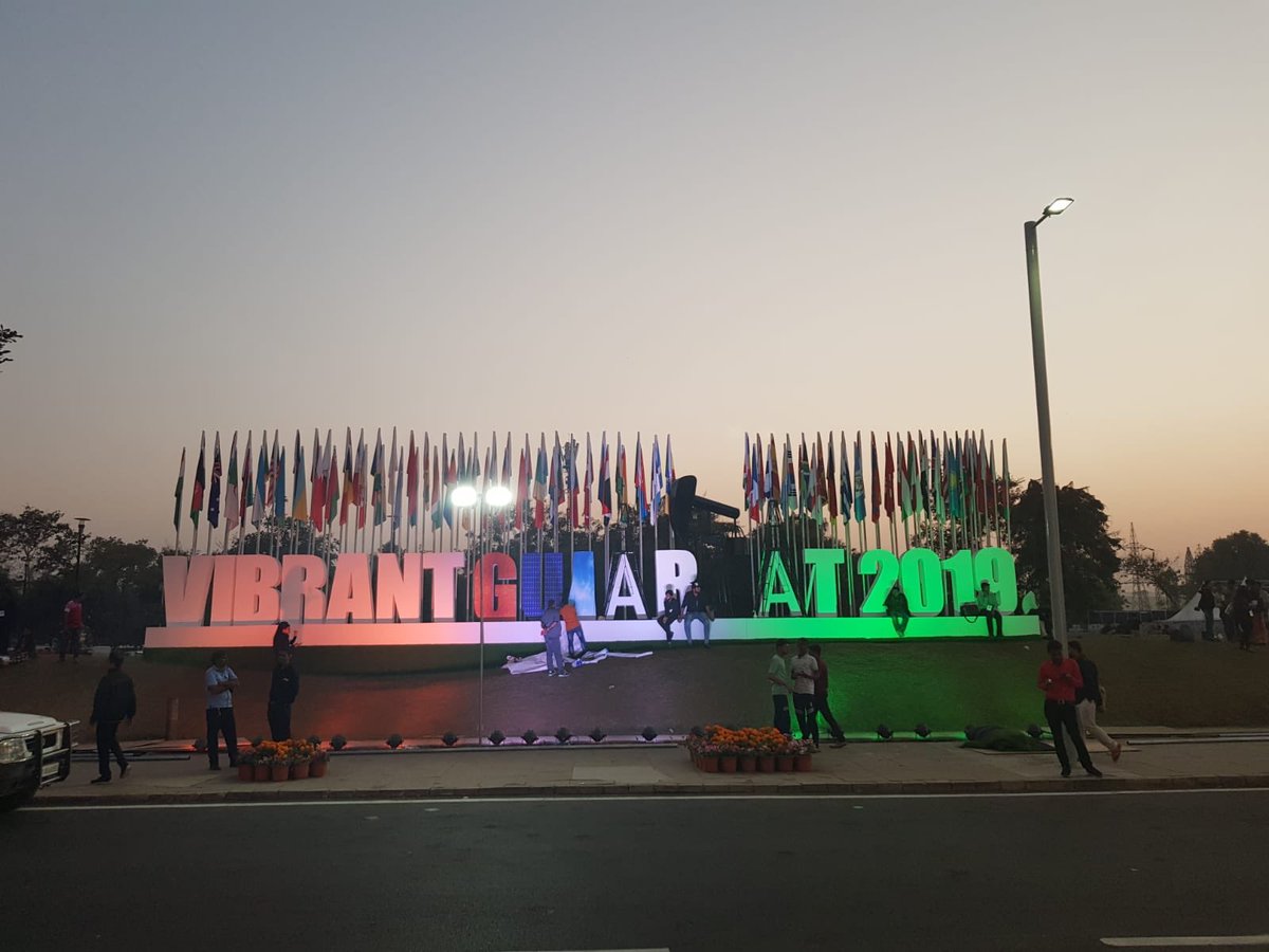 CWEICofficial's tweet image. India was the second largest Commonwealth exporter of services in 2016 after the UK, exporting an enormous $161.8bn worth!