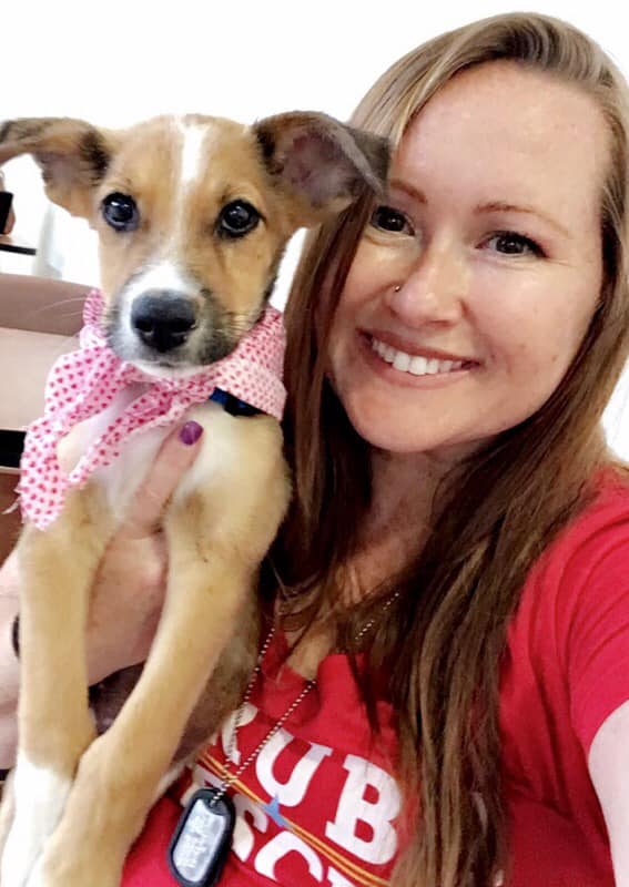 ArubaFlightVol's tweet photo. Aruba Flight Volunteers
January 13 at 10:09 PM · 
This woman in red is truly special. Her name is Angela and she has helped out in so many ways!! She joined a group that came to Aruba to see exactly what the rescues on the island are doing on a day to day basis. https://t.co/1OpO3aoWjG