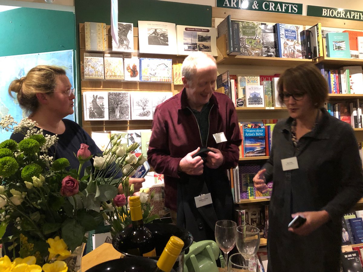AlexandraPring's tweet photo. The serious business of bookselling (with wine and the best canapés ever) thanks to @HarbourBookshop #TimPears @BloomsburyBooks @BAbooksellers @MerylHalls https://t.co/ZELUsAomu6