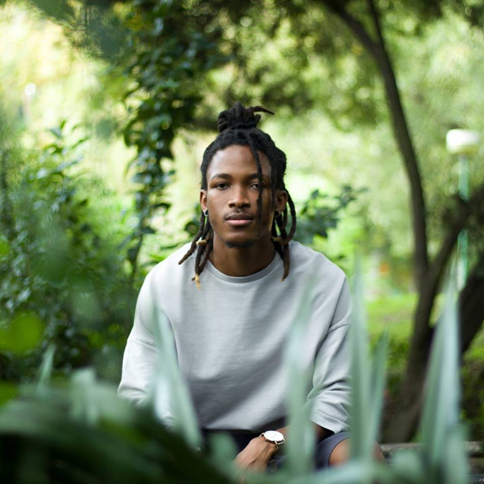 Craig_Stack's tweet photo. Unsung Heroes - 10 @SouthAfrica artists to keep an eye on in 2019 - @MyCityByNight

Read more: https://t.co/zOd1l39Zve https://t.co/3u29frjJhF