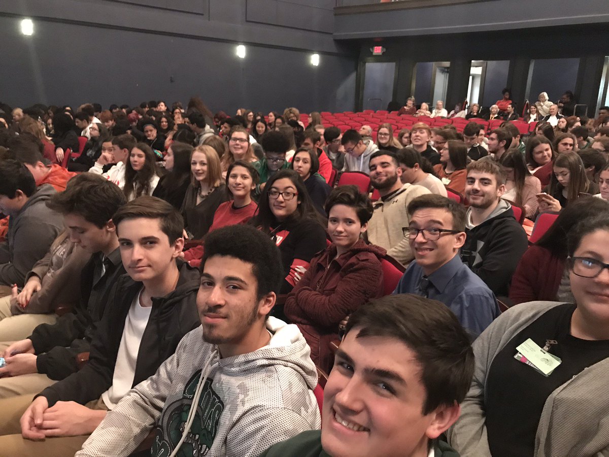 KatyLedet's tweet photo. This summer I had the wild idea to bring 300 kids to a live performance of Shakespeare's Macbeth at Tulane University. Today, thanks to TFAE and the incredible support of so many people, we saw that become reality! What an awesome day with these amazing kids! #gogators #tfae https://t.co/iZN6SO95Tp