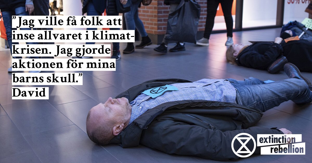 ExtinctionR_SV's tweet photo. “I wanted to make people wake up to the seriousness of the climate emergency. I took part in the action for my kids’ sake.”
XR Skåne activist David on why he took part in our die-in. #ExtinctionRebellion #ReasonsToProtest https://t.co/F6Zdmkw2B9