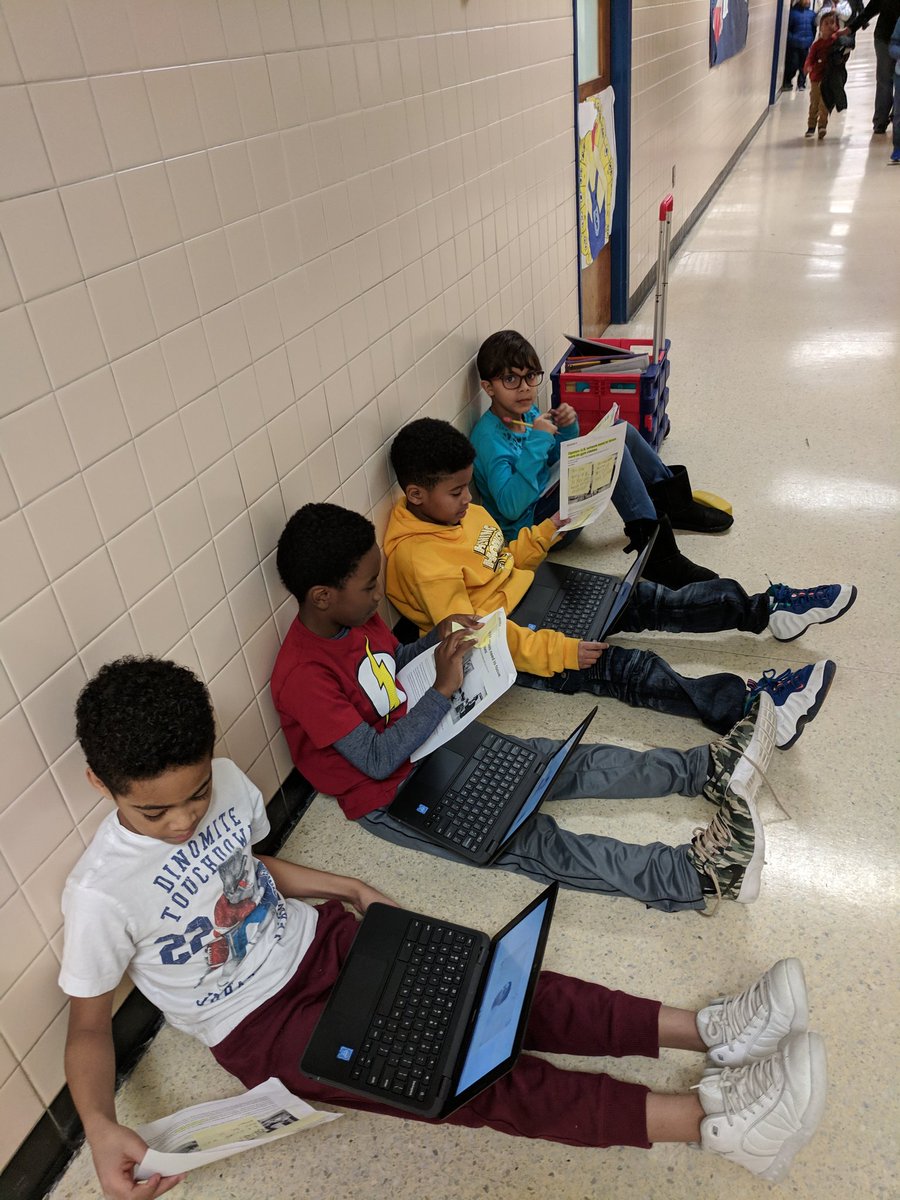 melanie_nuckols's tweet photo. Ss read an article about whether students should how more gym time in school.  Then they recorded their own videos in @Flipgrid saying THEIR opinion and giving 3 reasons to support their opinion. @CCPSELit #elit2.0 @HeningHornets https://t.co/uOt9wncK0F