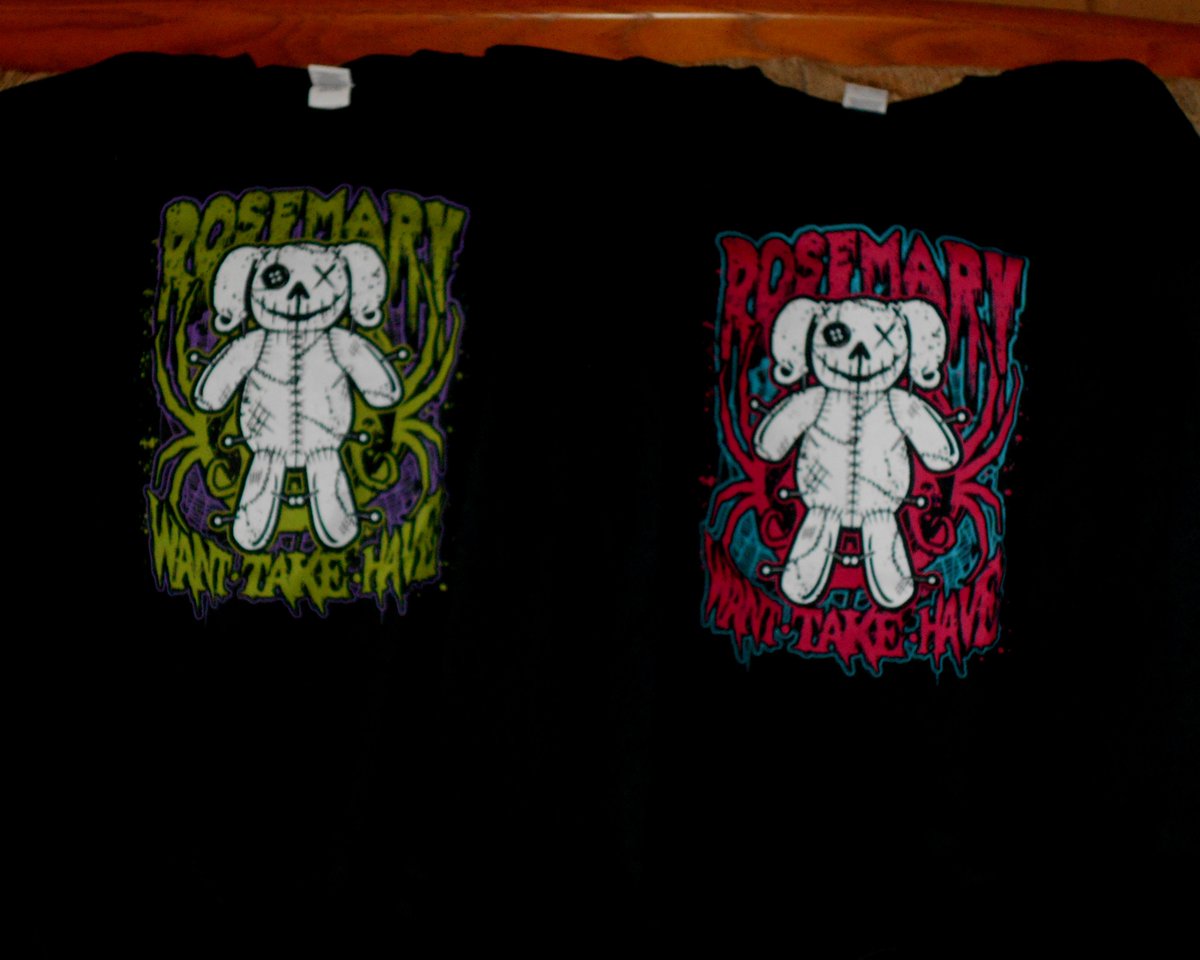 Karma_Kills_836's tweet photo. On this #WanTTakeHaveWedenesday We just got home 2 a #EpicMailCall The 2 brand new Colors of The @WeAreRosemary Want Take Have shirt's from pwt's We love them both but the green is just epic Green is Our Favorite Color :) https://t.co/hj8xjLPZEN
https://t.co/880FhhFbFv https://t.co/H1EoIIrDLO