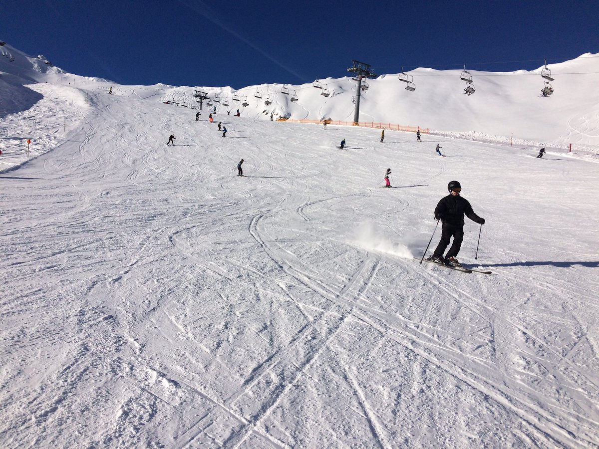 2019_ski's tweet photo. Action shots from today. https://t.co/WRz42AkKZh