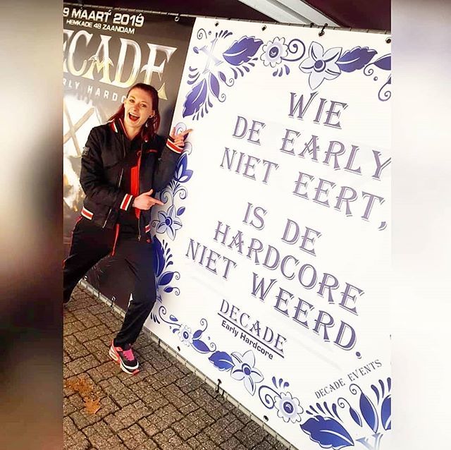 DecadeEvents's tweet photo. Wie de Early niet eert....
#DecadeEvents #DecadeX #Earlyhardcore #Gabber #Gabbers #EarlyGabbers #EarlyRave #Hardcoregabber #Hakkuh #moh #25yearsofhardcore #Hardcoremusic #Decade #Raveteef #Gabberina #earlyterror #Hardcorewillneverdie #EarlyGabber #Hardco… https://t.co/9JubEmHezk https://t.co/vCwgS3xQ9L
