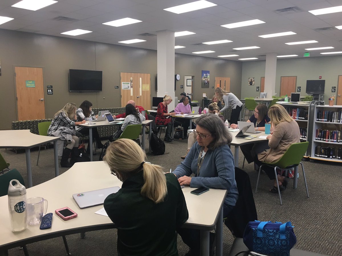 hattenenglish's tweet image. Excited to be working with @TheCoyoteWay ELA and reading teachers this afternoon with @EStriblen #shifts #textsets #collaboration 🐺🤘🏻