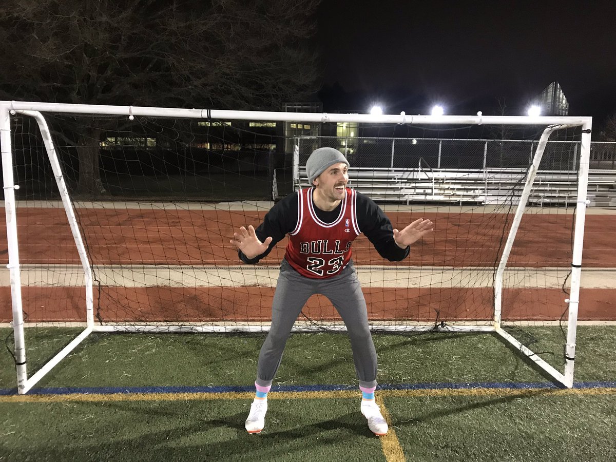 SonsofPitchesGA's tweet photo. No gloves, but everything else is on point! #hipstersoccer #mondaycoed #SOPFC https://t.co/4JPIL782dn