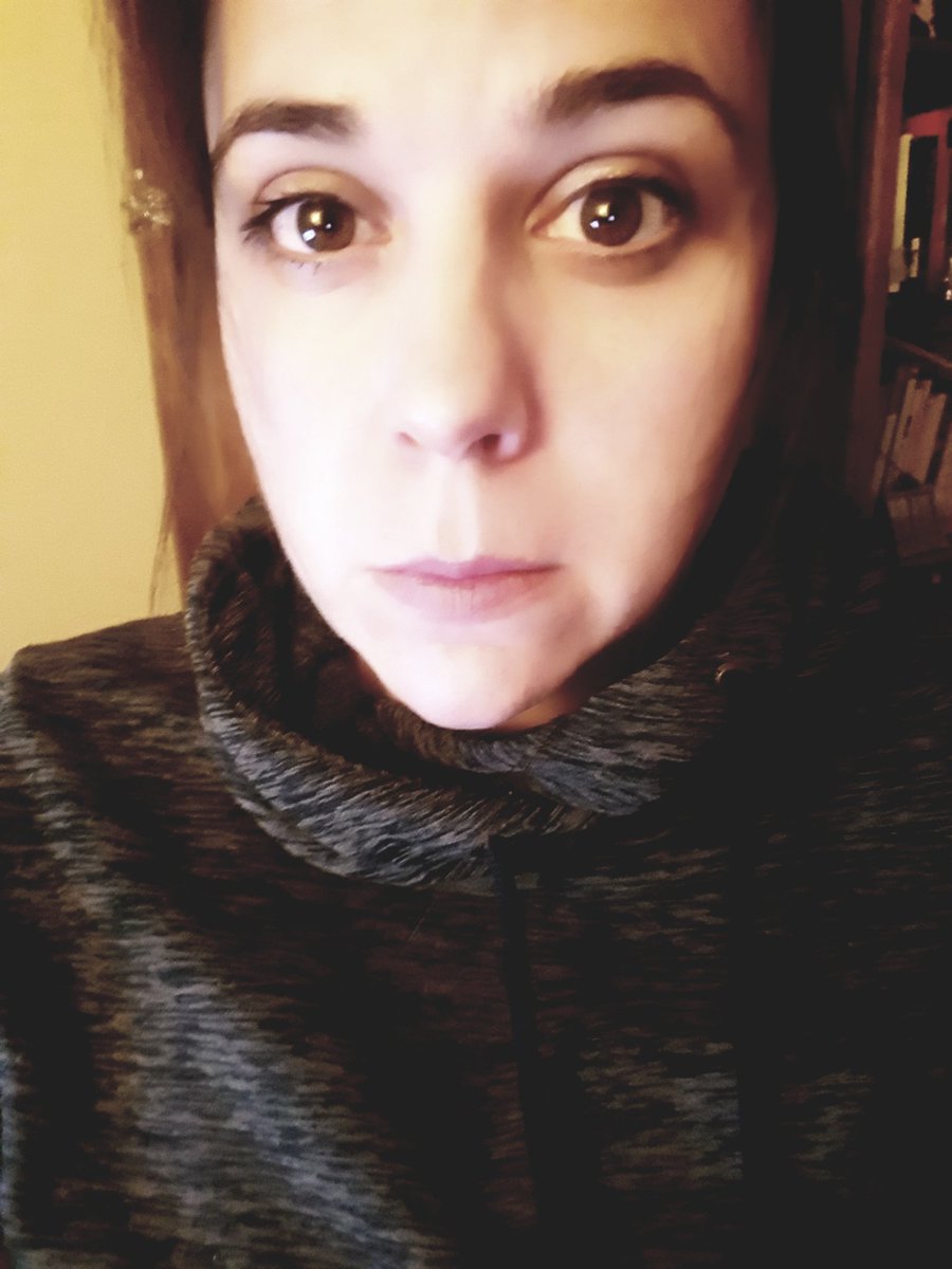 hellymoo's tweet image. #10SecondChallenge