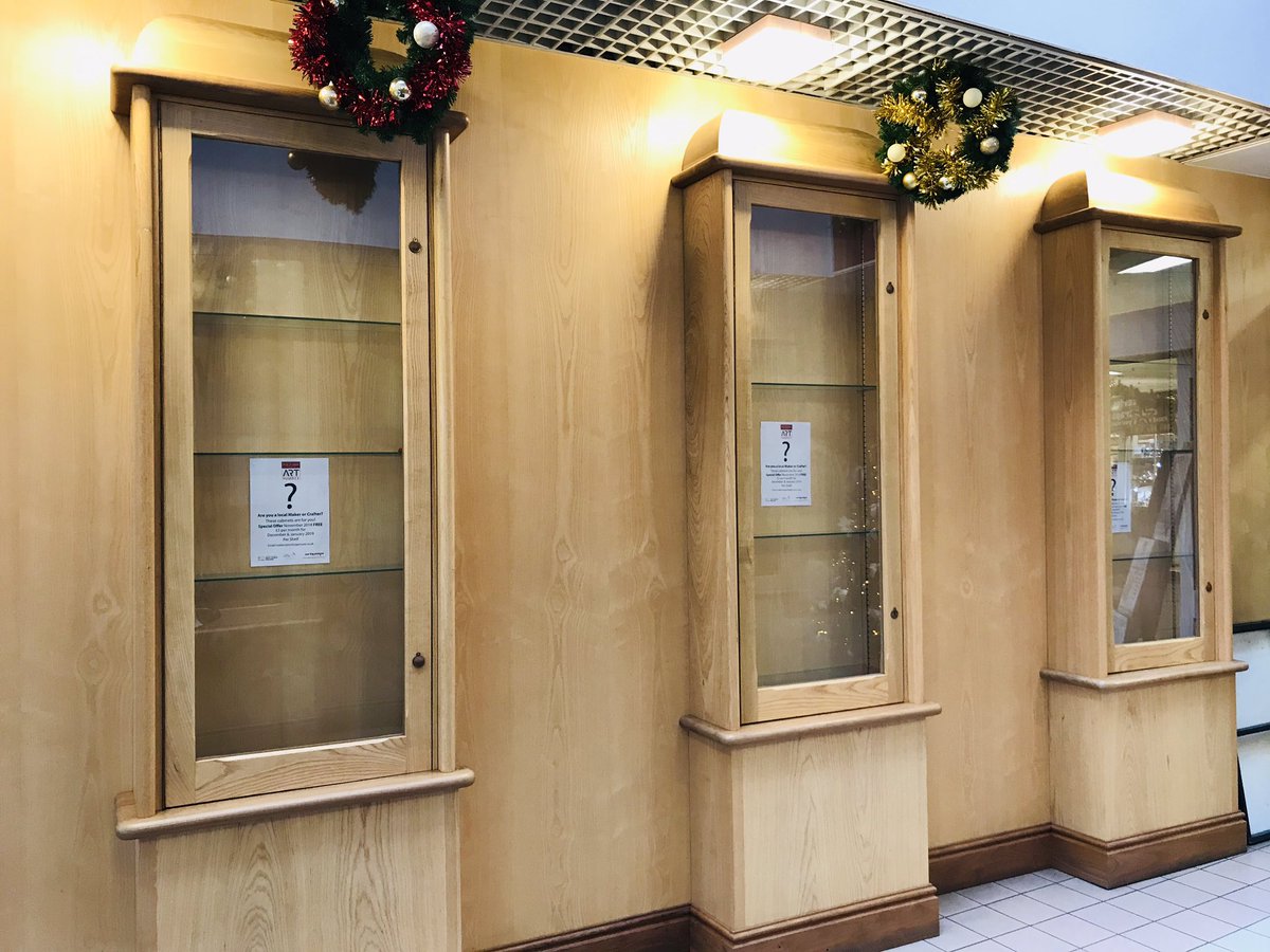 🧶🎨🖌Want to be a part of our Makers Gallery?🖌🎨🧶

Rent a shelf for only £5 per month for January, February and March and advertise your creative work to potential new customers. 

Located in Top Town Market’s entrance walkway. 

Email makers@ourbigpicture.co.uk for more info.