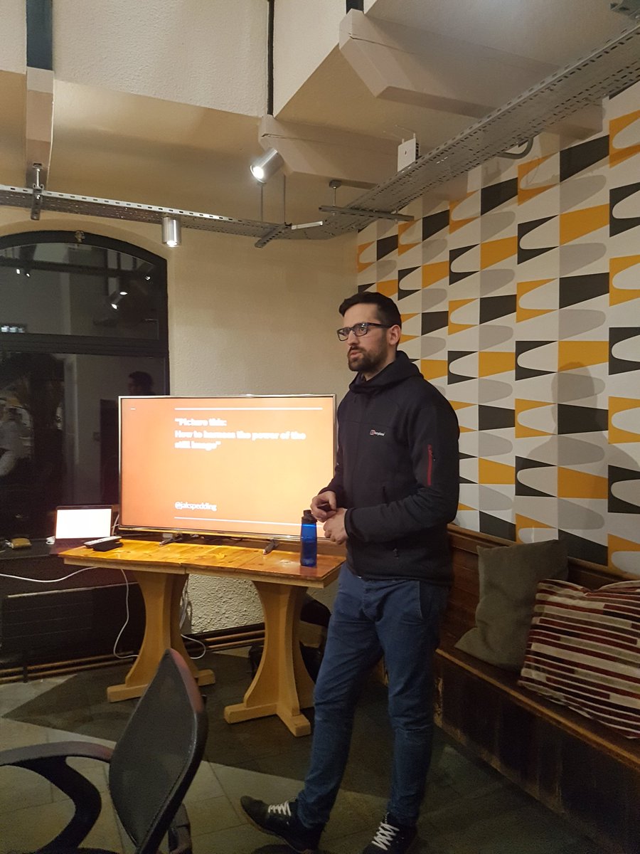 Our first speaker at #DigitalMeetupPreston hosted at @coworksociety1

@JakSpedding
