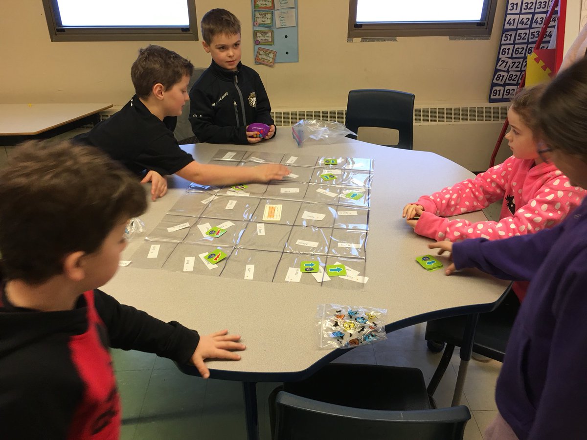 AMcGKinder's tweet image. Fun with word work as students use a coding mouse to match antonyms! First they read the words, find the antonym and then “code” the mouse to go to the matching word. #growingwordknowledge #learningcoding @SFOAschool @NLESDCA