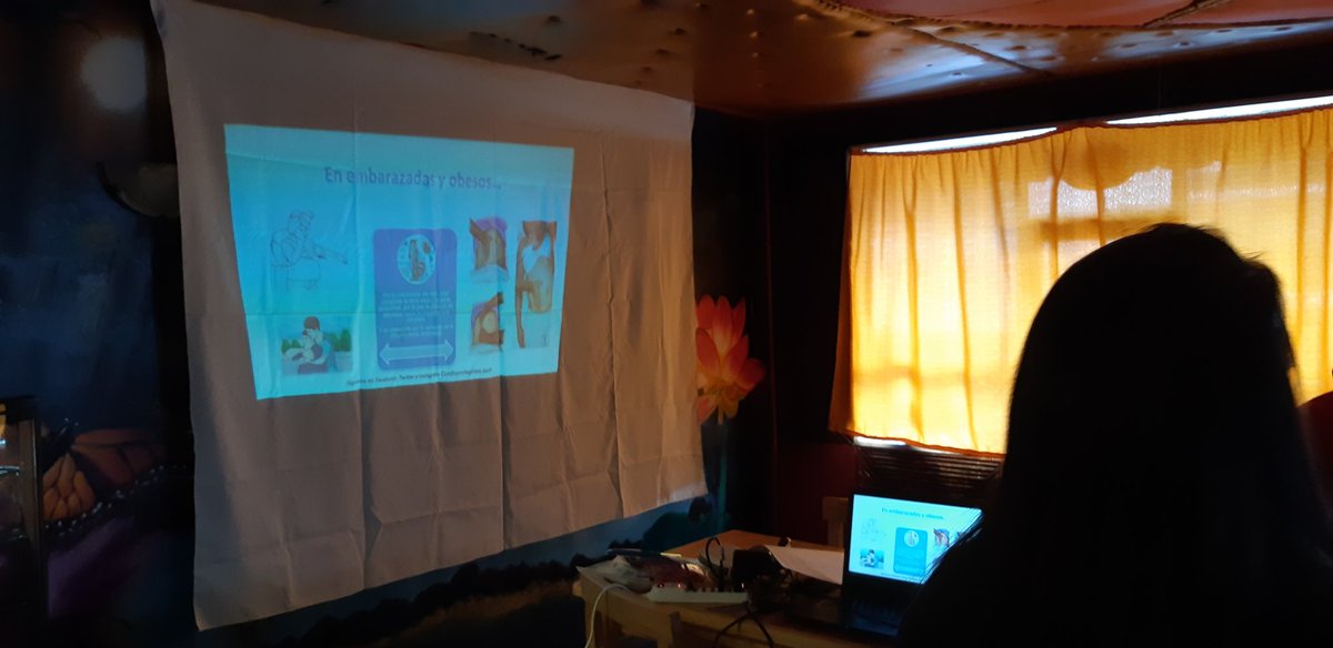 ColegiosSsdr's tweet photo. Capacitación en RCP y uso DEA a microempresarios de Llanquihue 
@SSDelReloncavi @ellanquihue @ClubDecima @SaludPtoMontt https://t.co/CGbAMfvOzk