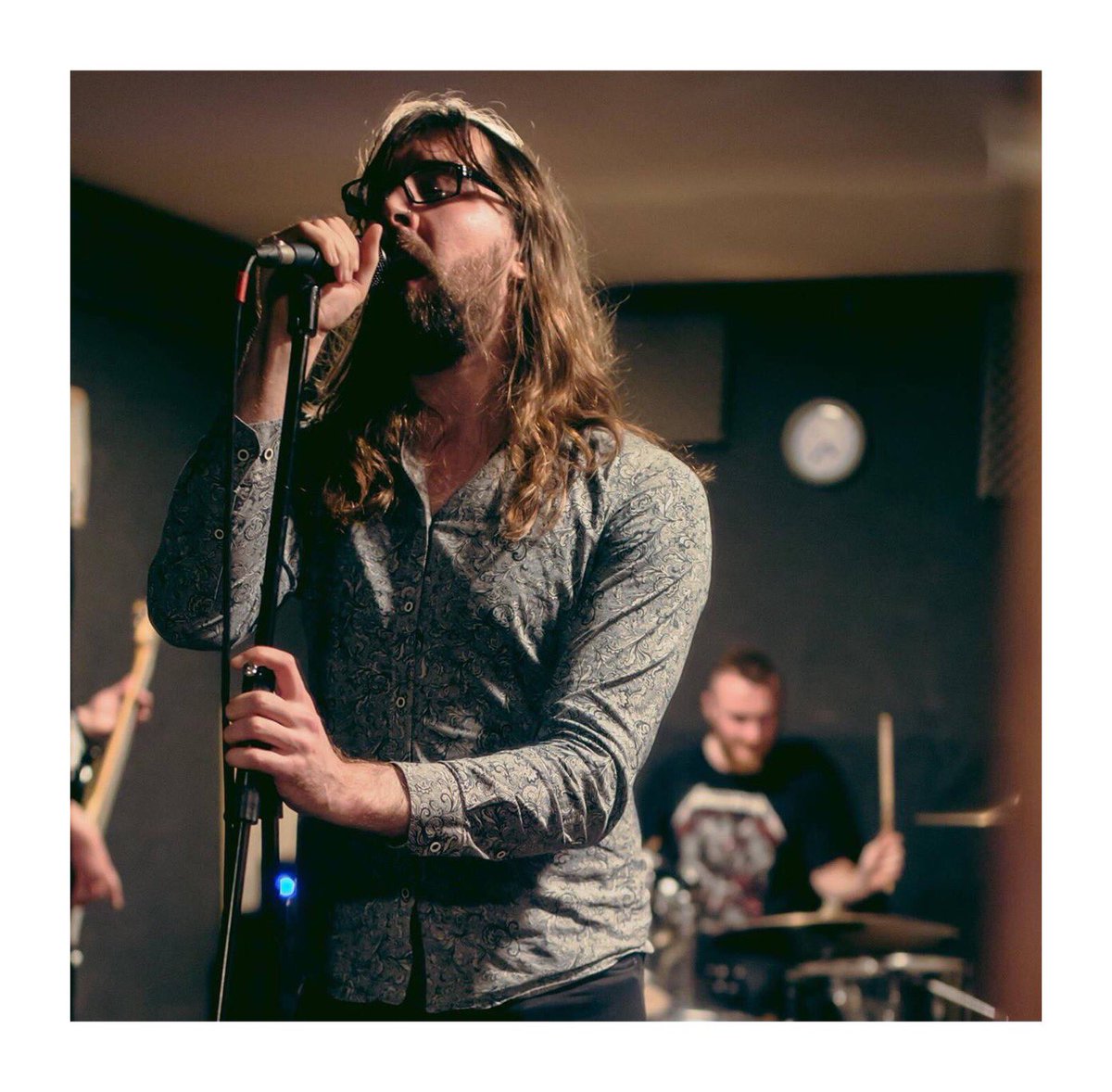 As Giants Of Rock draws closer, we’ve been hard at work picking up the pieces in the set. After we’ve played our set, the Crockster will be hitting the waterslides! (Any opportunity for a free bath! 🛀🏻) Photo credit 📸: <a href="/WithinCharsMind/">_</a>

#Miser19 #SingMeASong #Vocalist #Rocknroll