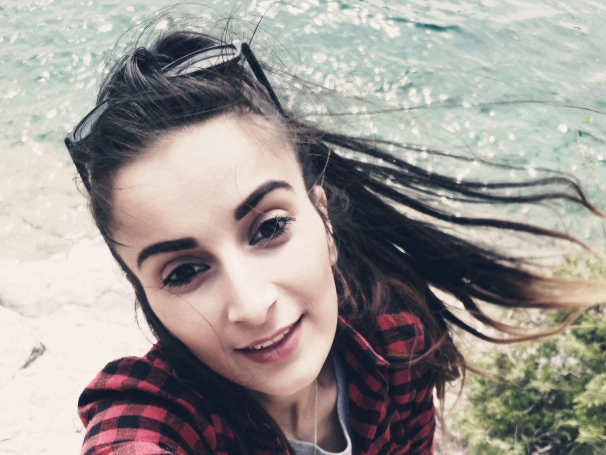Flirt4Free Romania tweet media