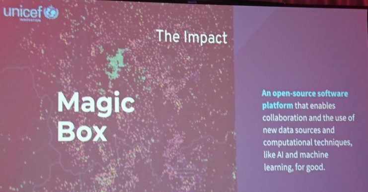 SEMINARAJUAN's tweet photo. Interesting Innovation Lab experience in Bogota Colombia in 8 weeks allow to fin data of people migration so we could discover diseases propagation, food needs among others Clara Palau Montava, UNICEF innovation office https://t.co/2kAcCvFPz3
#RHAD19 https://t.co/gccDbF5iiF