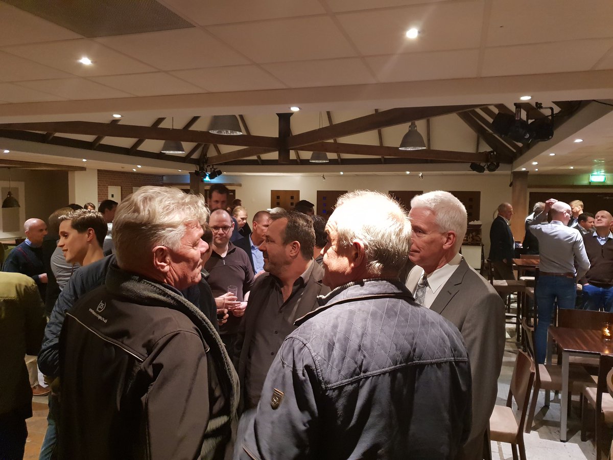 GroupAuto_NL's tweet image. Over groei gesproken. Van 100 grossiers en formuledeelnemers in 2018 naar 160 nu.

#succes #groupauto #carXpert  #AutoXcellent  #groei