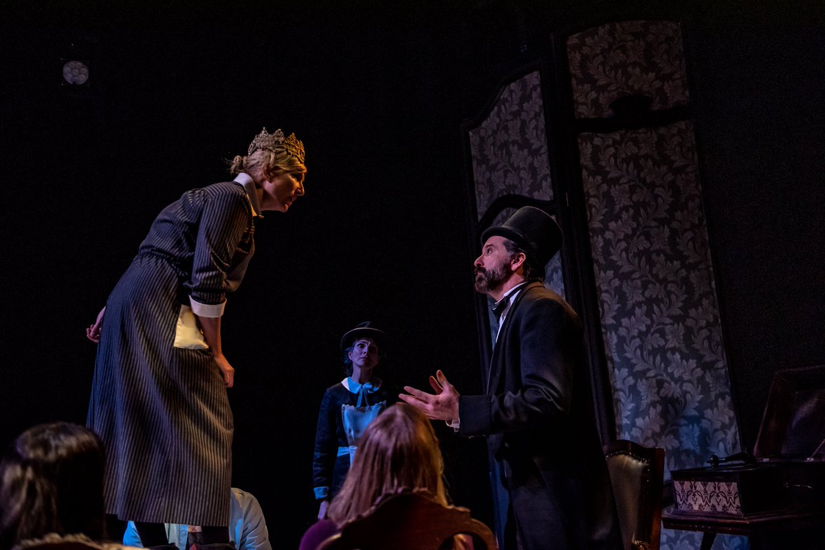 halifaxhamlet's tweet image. BTS's Hamlet runs to Sunday, Jan 20 @NeptuneTheatre 
"New &amp;amp; triumphant...I was meeting a Hamlet I had never met before." - TheWayISeeItTheatre 
"Startling, unique...intensely beautiful...an intense, inventive, atmospheric production"- Elissa Barnard
Photos: @StooMetz