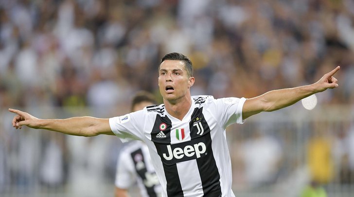 Ronaldo, primo trofeo con la #Juventus: "Sono felice, adesso pensiamo agli altri obiettivi".