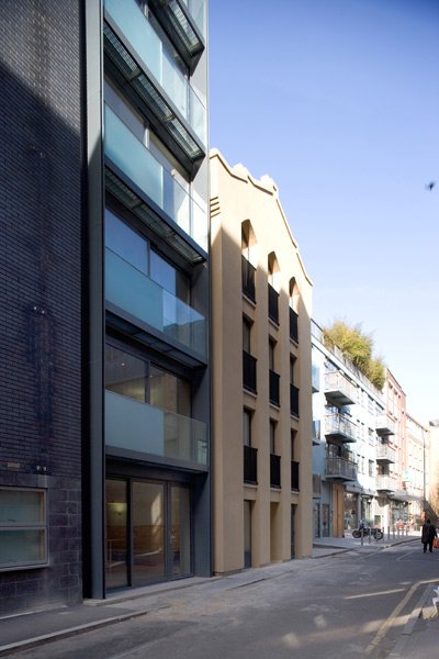 GMLArchitects's tweet photo. Part of our residential projects: 10 Dallington Street EC1 - 14 flats above 2 ground and lower ground office areas, wrapped around an 1890's warehouse. See more here: https://t.co/np2WM0xBYV #CityLife #LondonLiving #Architecture #Residential https://t.co/dbf4pTdiM3
