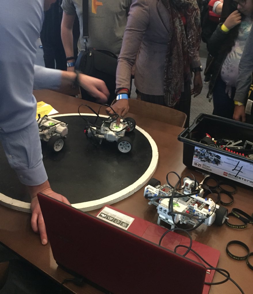 Autodesk_UKI's tweet photo. The @colmacrobotics Battle bots have begun! Which Lego robot will take home the prize?!
 
#DesignandMakeDUB https://t.co/zG6iNuJ6G1