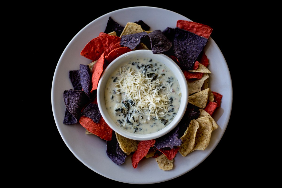 LoungeSkye's tweet photo. Spinach &amp; Artichoke Dip! Yummmm 😋😋😋

Come get it while its Hot! https://t.co/duSpcWQ4v2