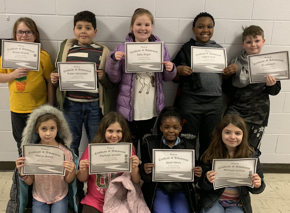 SHESLOVESTECH's tweet photo. These 3rd graders in Mrs Davis’ homeroom are proud of their Hour of Code certificates they earn in Technology class. @SHESlilraiders @mcps_tech @MauryCoSchools @codeorg @gotynker https://t.co/8KXOeTRRP1