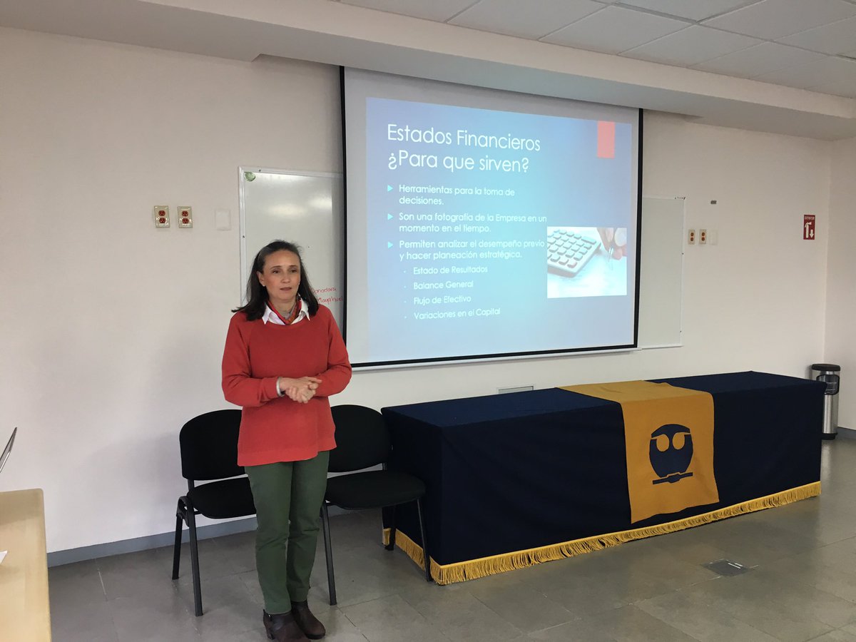 EmprendeFq's tweet photo. Úrsula Dávila en su platica de #finanzasempresariales #bootcamp @quimica_unam https://t.co/oVlwbU6cFA