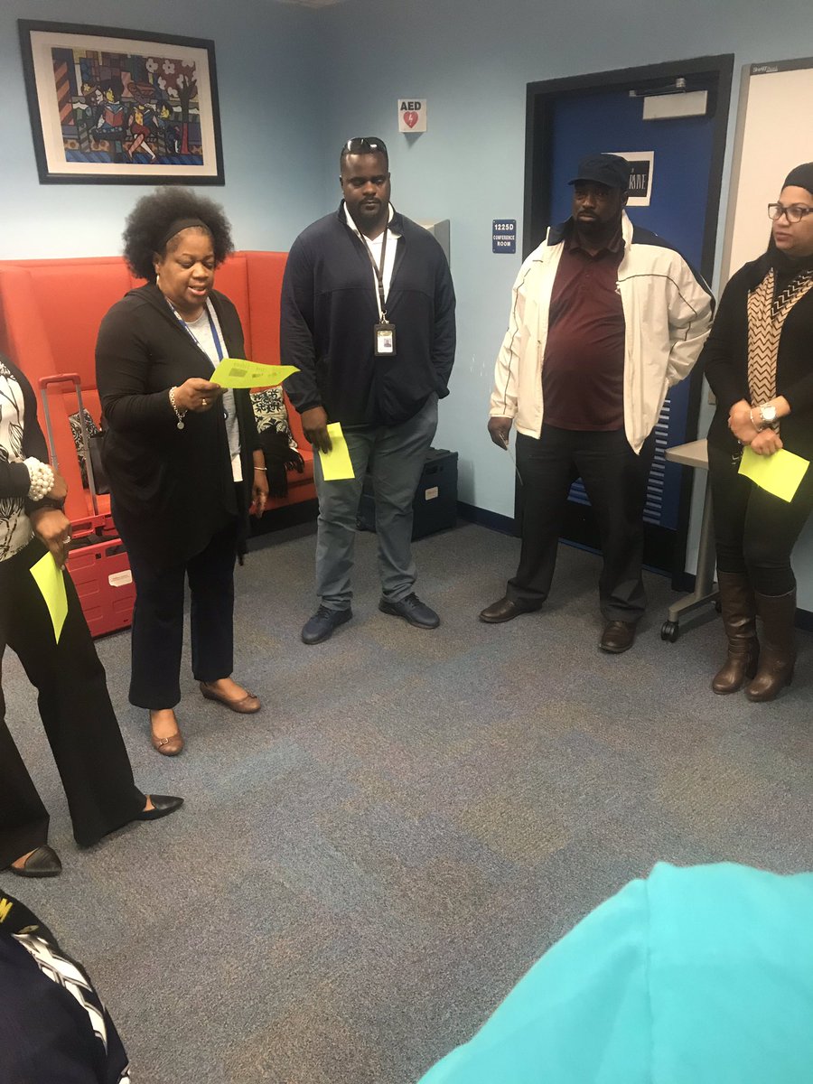 SKrantz21's tweet photo. Our middle school and K-8 SCSI teachers are an awesome group of caring educators. I truly enjoyed spending the afternoon with these passionate individuals during our @StdtSvcsMDCPS SCSI Training! #OATPD https://t.co/6mHajNXYRF