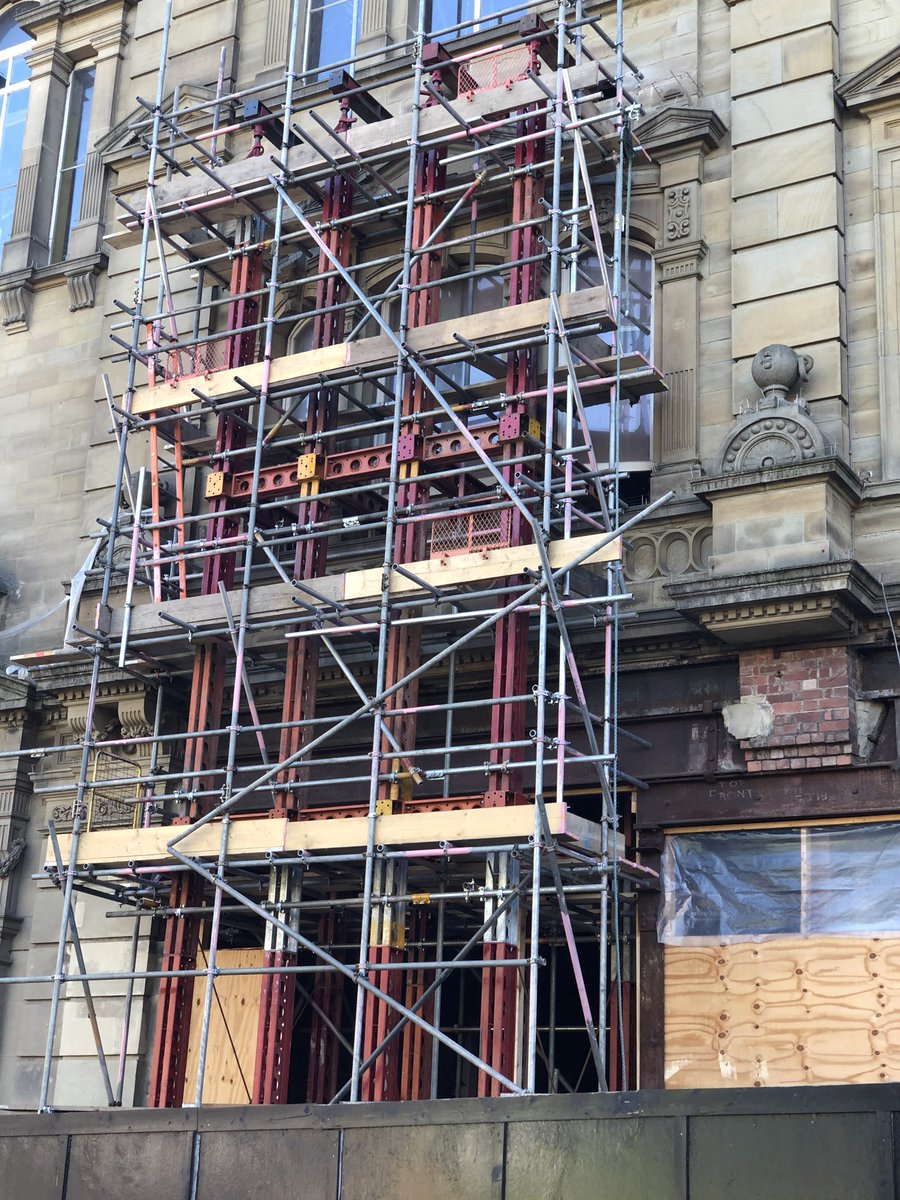 HydraCapsule's tweet photo. Temporary propping, needling and facade retention support systems for demolition works... jacking works to assist preload of new steelwork installation #propping #hydraulicjacking #temporarypropping #needling #facadesupports #temporaryworks https://t.co/0js9o5LpoP