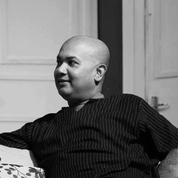 The executive committee, cast and crew of CT7 is deeply saddened by the sudden demise of the veteran, respected thespian Vinodh Senadheera. Sir, with heavy hearts, we bid you adieu. Thank you for the inspiration you shared among multiple generations of theatre-lovers!