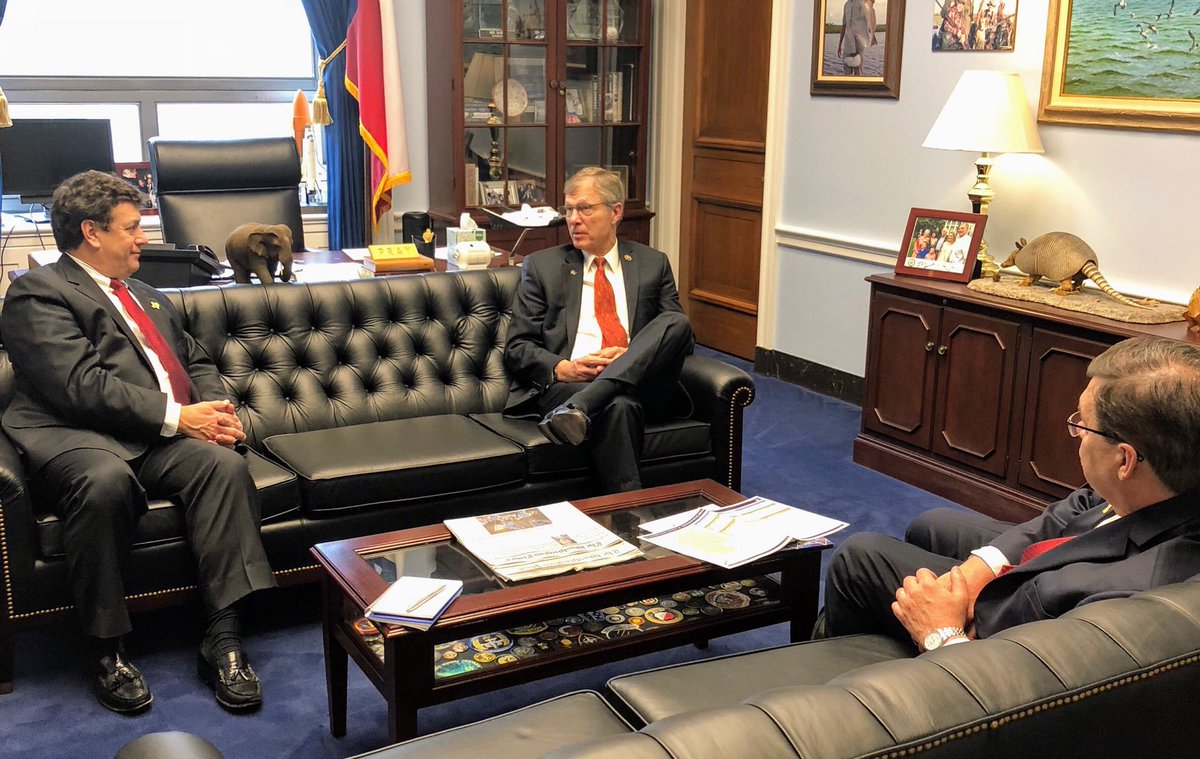 Always great visiting with <a href="/RepBrianBabin/">Brian Babin</a> to discuss Texas transportation!  <a href="/TxDOT/">TxDOT</a> <a href="/TxDOTHouston/">TxDOT- HOU District</a> <a href="/TxDOTCommission/">TxDOT Commission</a>