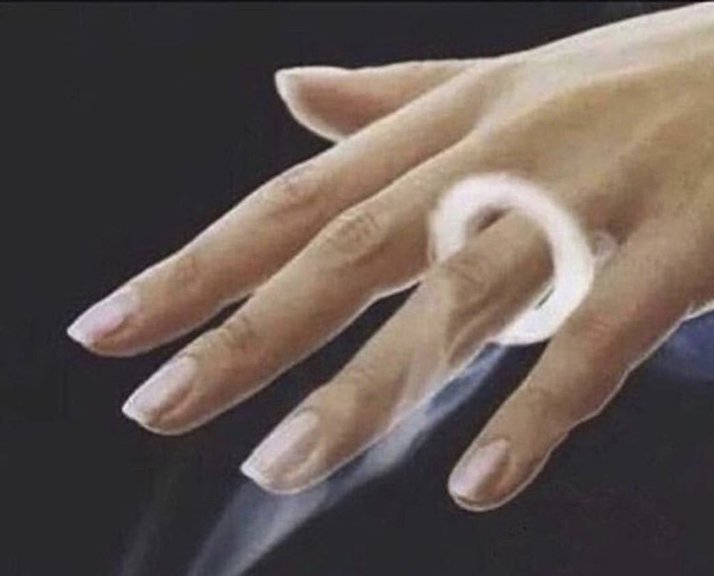 MrTejuino's tweet image. How imma propose to my future wife ❤️💎