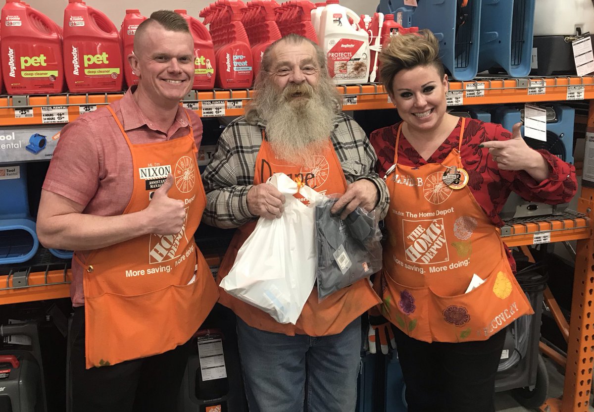 Rental Associate Duane enjoying his new shirt and goodie bag! #TreatingToolRental #THDRentalWeek19 @AmandaBaxter85 <a href="/Alvarez2Joe/">Joe Alvarez</a> @kp20mu <a href="/lifeline68/">Todd monte</a>