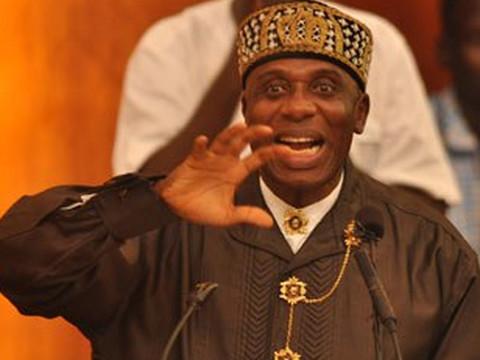 PulseNigeria247's tweet photo. #Amaechi says PDP can only beat #APC in looting & corruption https://t.co/1E5ExcbJxR
#2019Elections #NigeriaDecides #2019E https://t.co/CnF2gYXktU