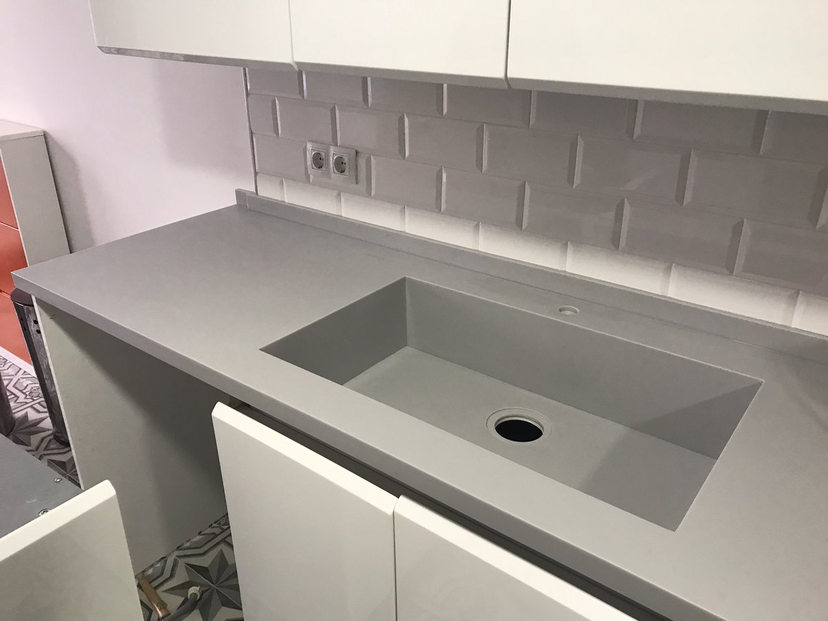 candociasl's tweet image. #solidsurface #solidsurfacedesign #corian #coriandesign #coriandesign #interior #interiordesign #designinterior #homedecor #deco #decoracion #decoraciondeinteriores #diseño#coriansilvergray #silvergray
#cocinando #kitchendesign #countertops #encimera #encimeras #encimerasdecocina