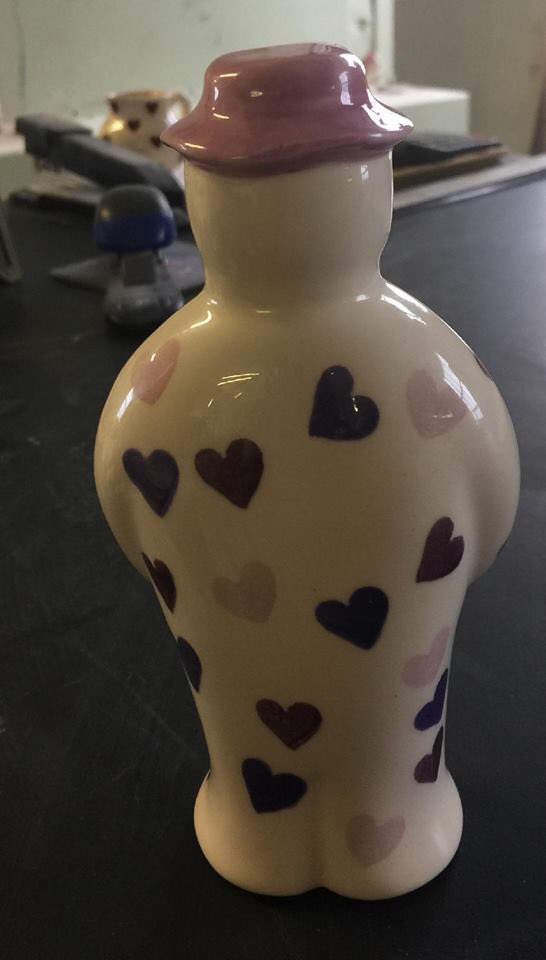So pleased that this years <a href="/pcukmugs/">Purple Rainbow Pancreatic Cancer UK Pottery</a> product is a collaboration with <a href="/Peregrine_P/">Peregrine Pottery</a> its a beautiful Purple Hearts snowman he will be on sale in November for pancreatic cancer awareness month raising funds for <a href="/PancreaticCanUK/">Pancreatic Cancer UK</a> in memory of Seth #sethslegacy